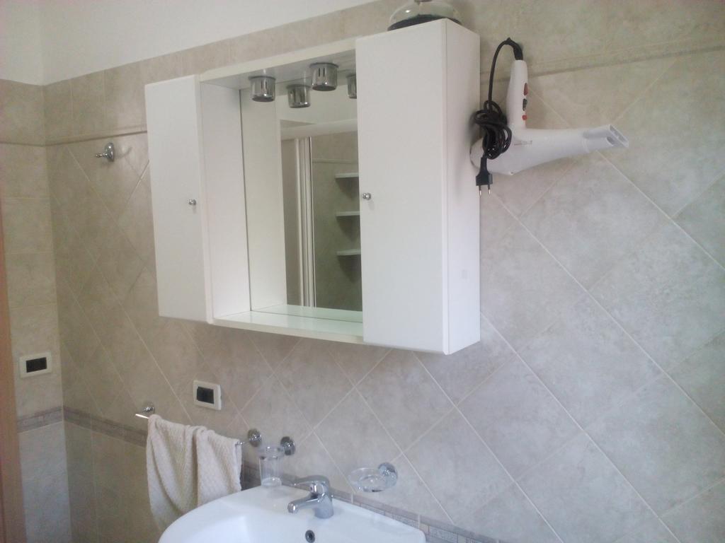 Appartamento Vallone Petrara ريجّو دي كالابريا الغرفة الصورة